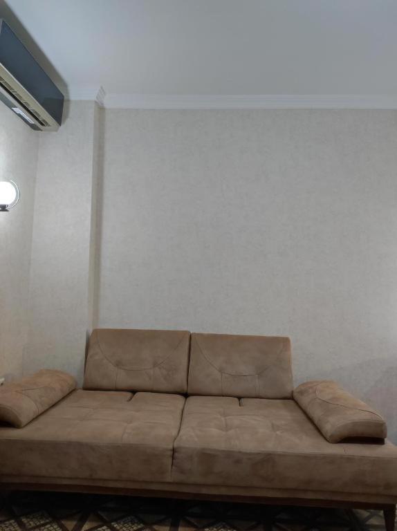 Apartment On Sherif Khimshiashvili Street 15B Batoemi Buitenkant foto